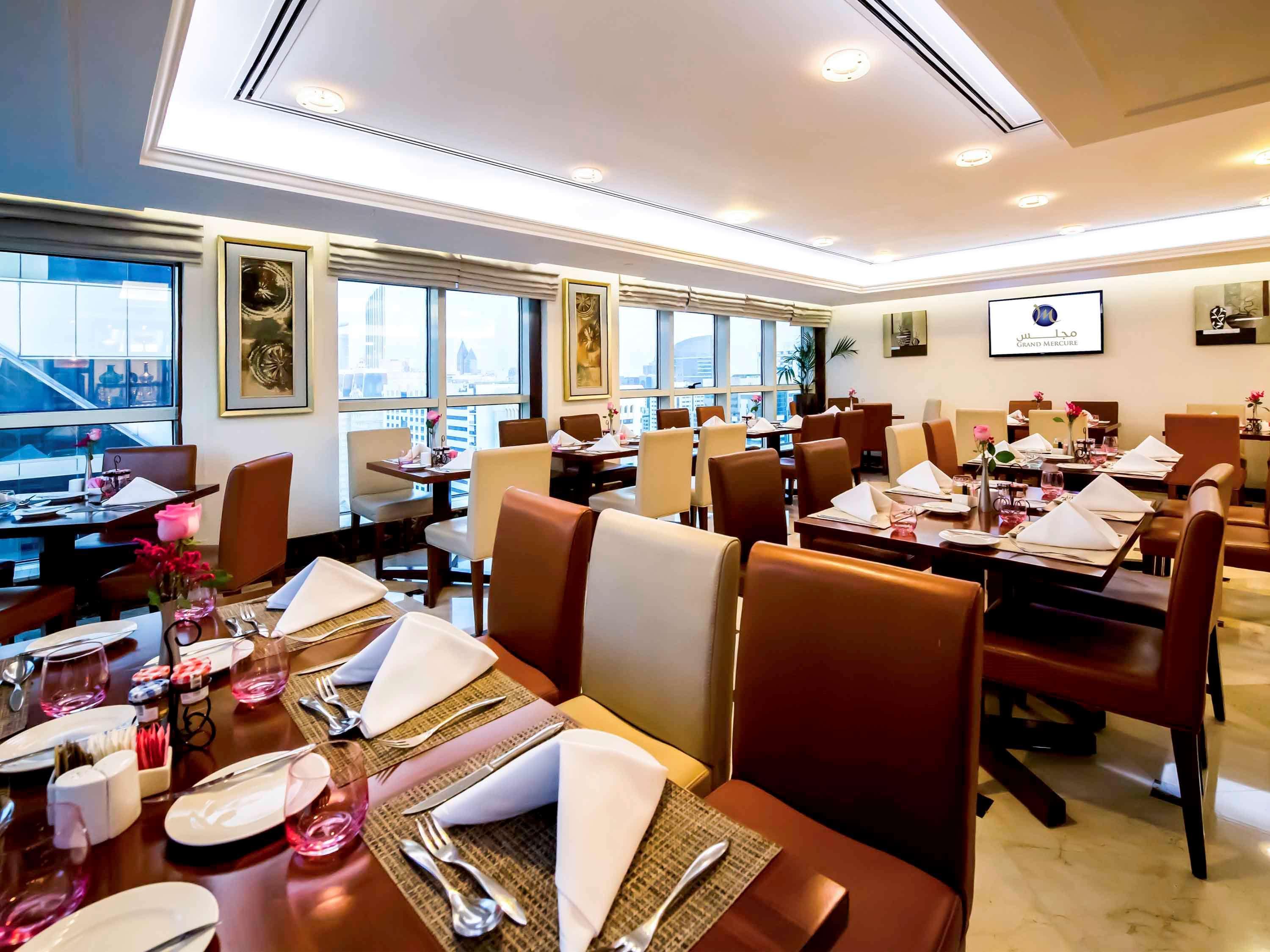 Grand Mercure Majlis Residences Abú Dhabí Exteriér fotografie The restaurant