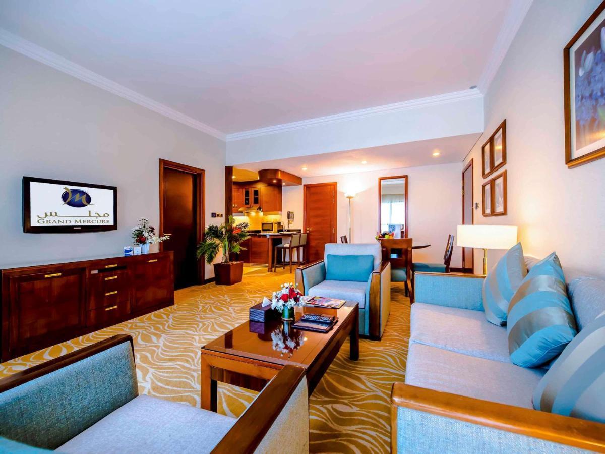 Grand Mercure Majlis Residences Abú Dhabí Exteriér fotografie Suite
